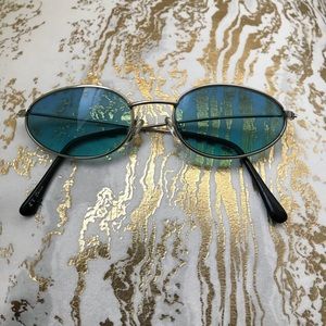 Blue Tinted 90’s Oval Sunnies